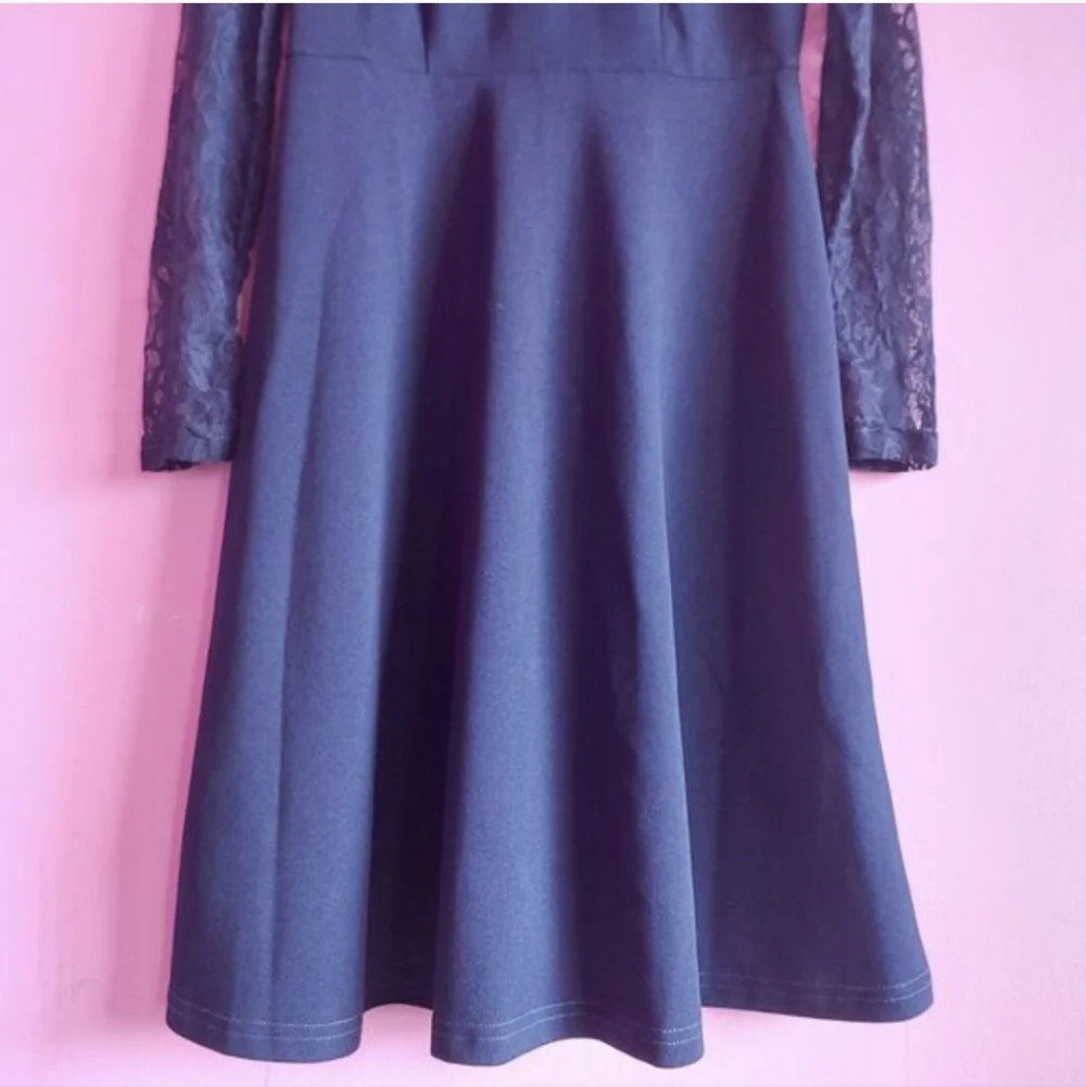 SHEIN chic navy